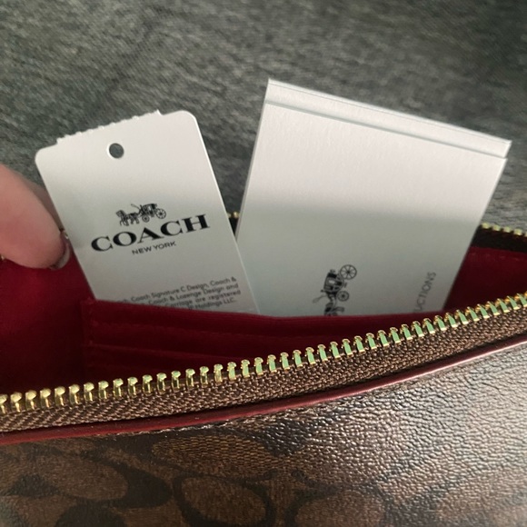 Coach Wristlet - Picture 4 of 4